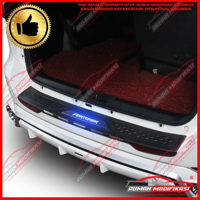 REAR BUMPER COVER - SILL PLATE BELAKANG - TOYOTA FORTUNER 2016-ON LED