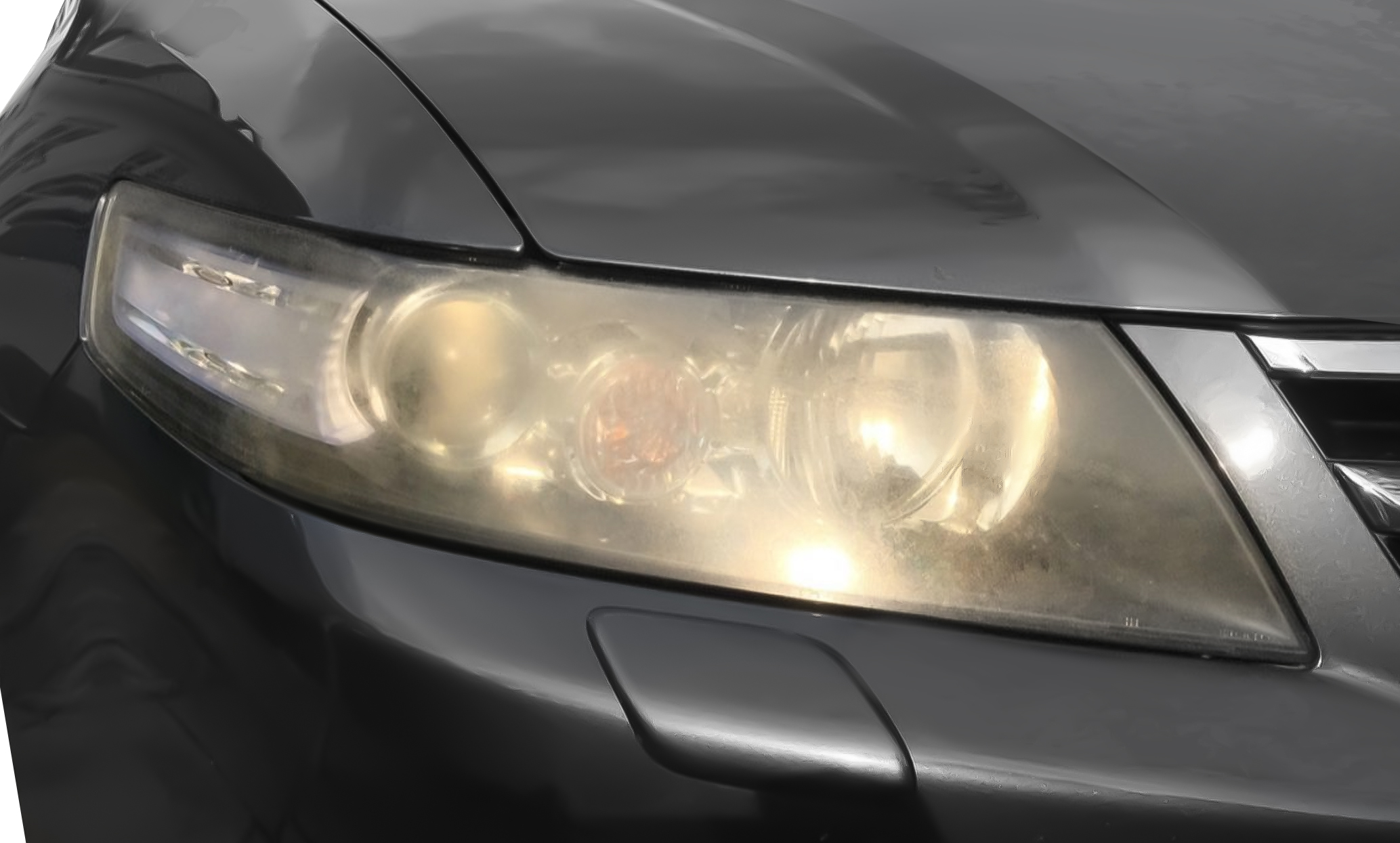 mika lampu mobil kuning kusam